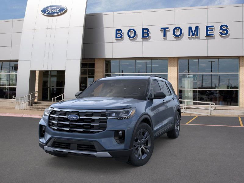 New 2026 Ford Explorer Active w/ Active Comfort Package AWD/4WD image 2