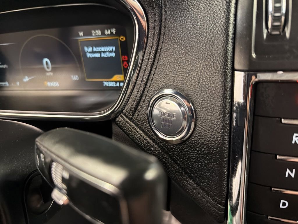 Used 2017 Lincoln Continental Reserve AWD/4WD image 16