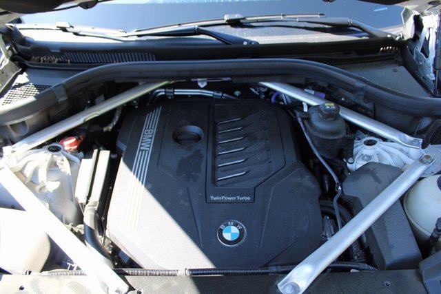 Used 2022 BMW X5 xDrive40i w/ M Sport Package image 28