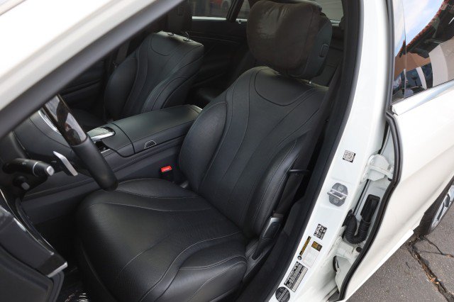 Used 2020 Mercedes-Benz S 450 Sedan image 25