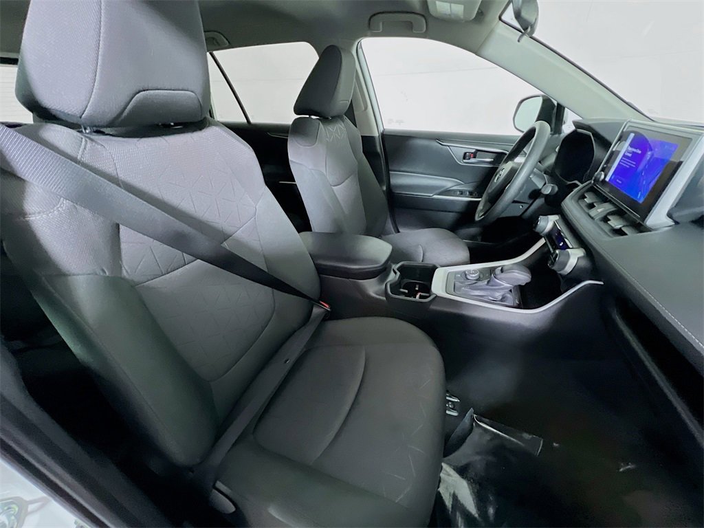 Certified 2024 Toyota RAV4 XLE image 25