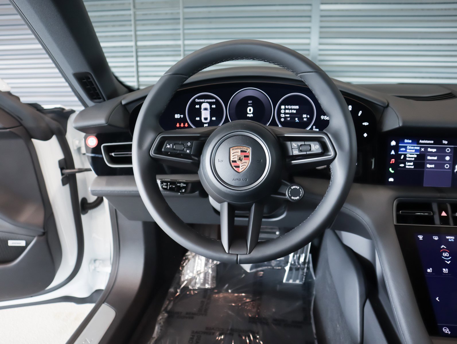 New 2026 Porsche Taycan image 18