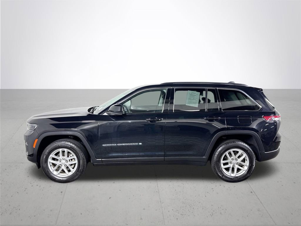 Used 2023 Jeep Grand Cherokee Laredo w/ Luxury Tech Group I image 9