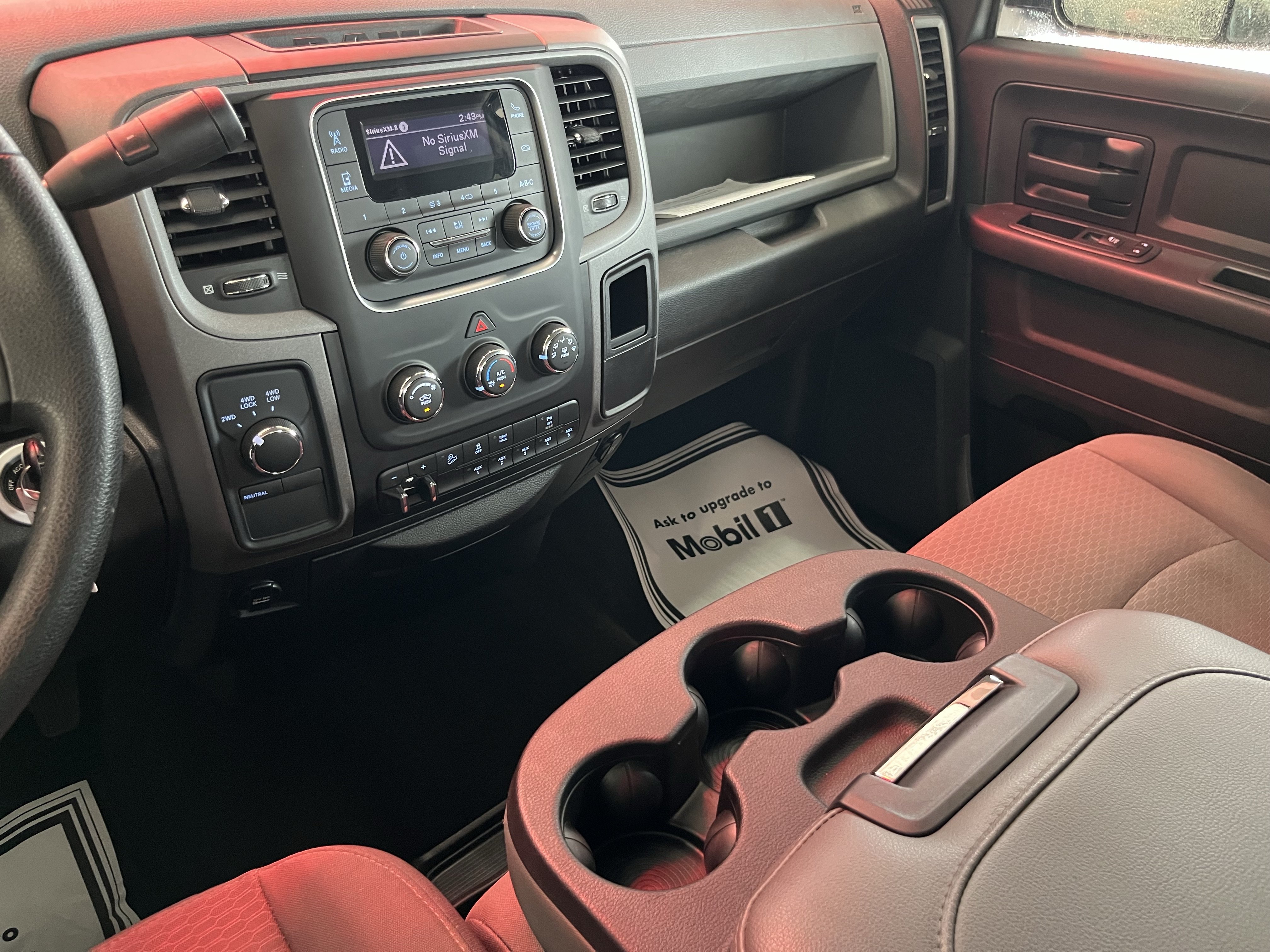 Used 2017 RAM 2500 Tradesman w/ Chrome Appearance Group AWD/4WD image 25