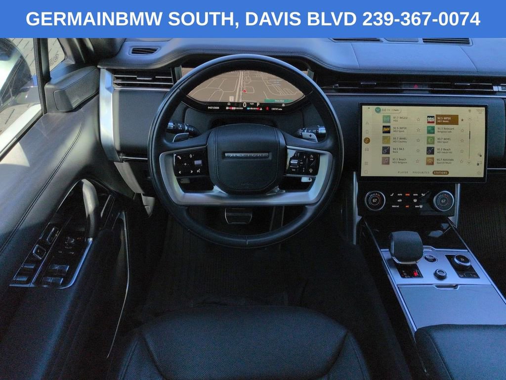 Used 2022 Land Rover Range Rover SE AWD/4WD image 17