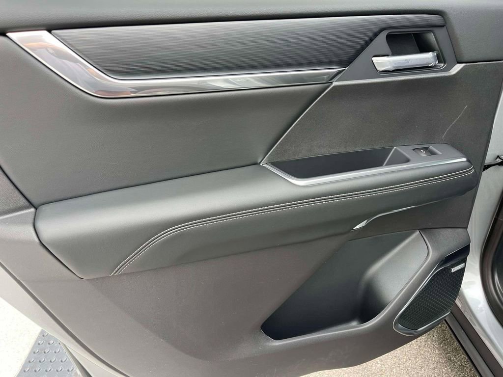 New 2026 GMC Acadia Elevation w/ LPO, Floor Liner Package FWD image 15