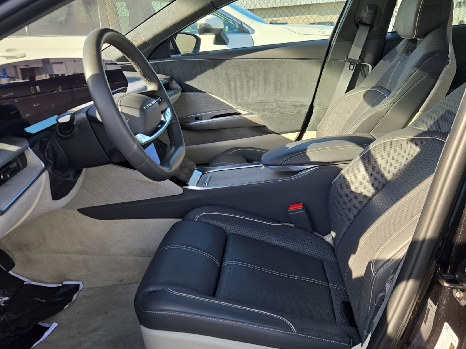 Used 2022 Lucid Air Dream Edition AWD/4WD image 5