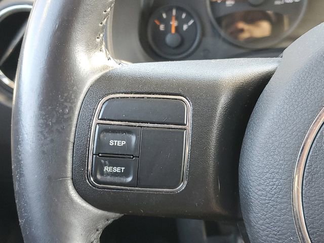 Used 2017 Jeep Patriot High Altitude image 20