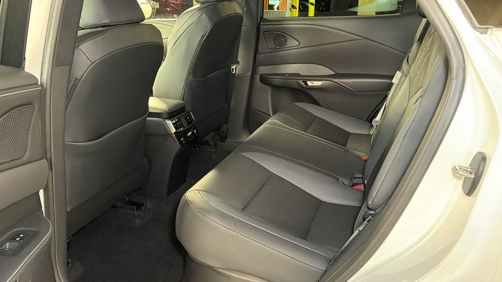 Certified 2025 Lexus RX 350 Premium w/ Accessory Package (A2) image 15