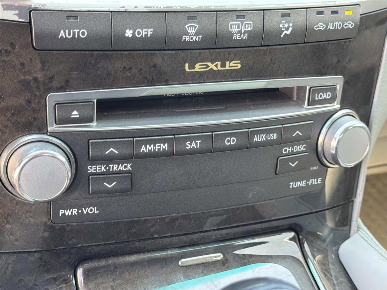 Used 2011 Lexus LS 460 w/ Comfort Pkg RWD image 21