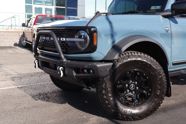 Used 2021 Ford Bronco First Edition AWD/4WD image 3