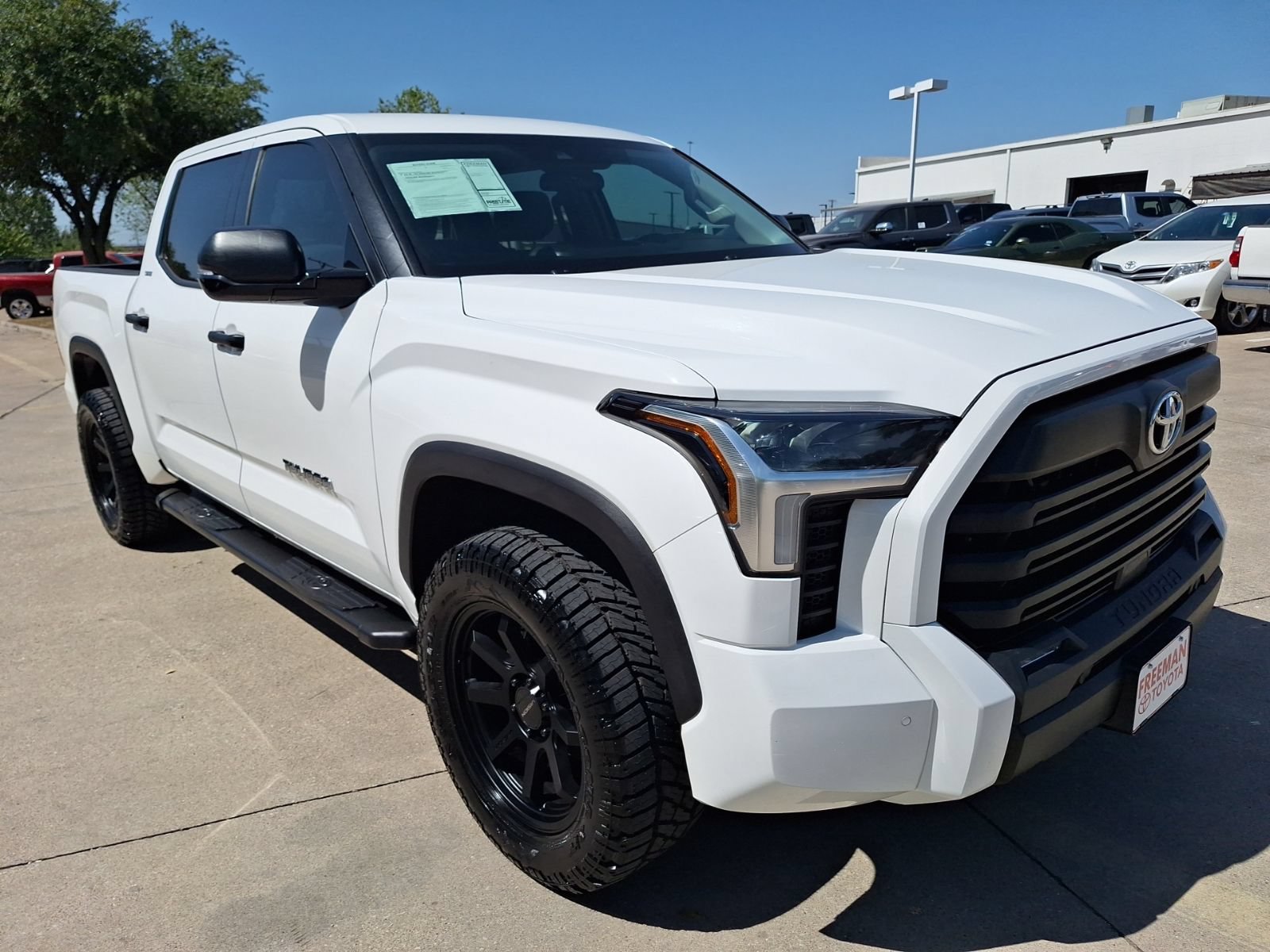 Used 2024 Toyota Tundra SR5 w/ SR5 Convenience Package AWD/4WD image 8
