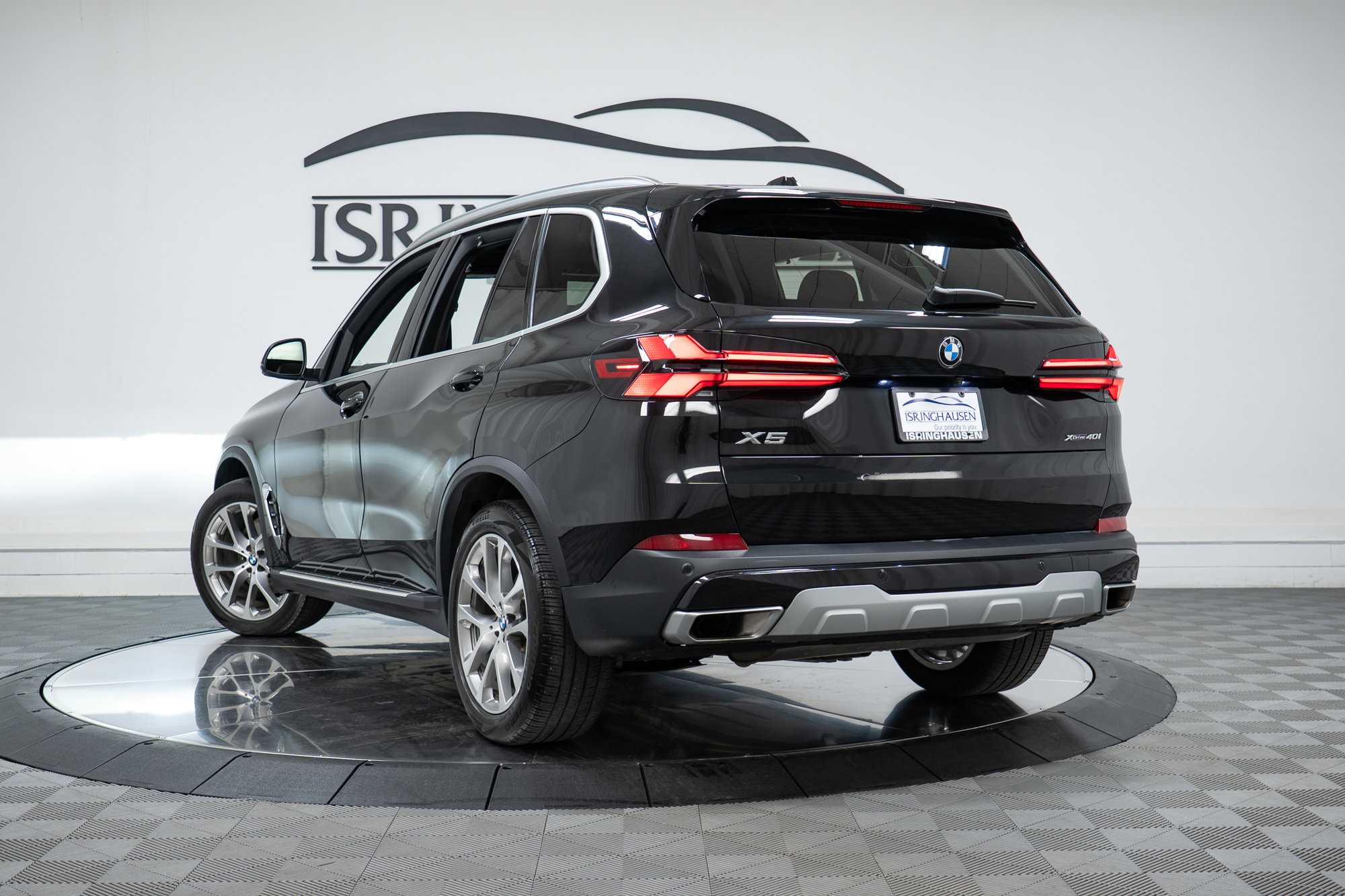 Certified 2024 BMW X5 xDrive40i w/ Premium Package image 28