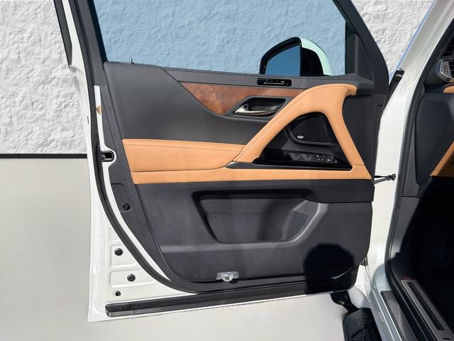 New 2026 Lexus LX 600 4WD w/ Luxury Package image 24