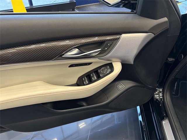 Used 2020 Cadillac CT5 V w/ Premium Package image 12