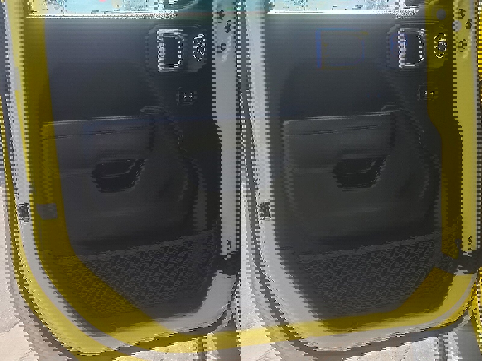 Used 2023 Jeep Wrangler Sport image 7