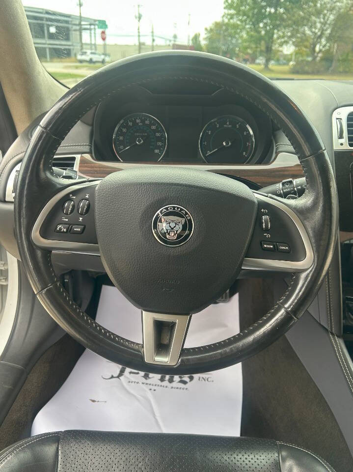 Used 2015 Jaguar XK Convertible image 26