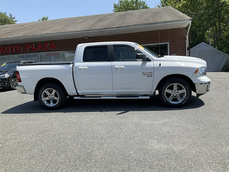 Used 2019 RAM 1500 Big Horn AWD/4WD image 4