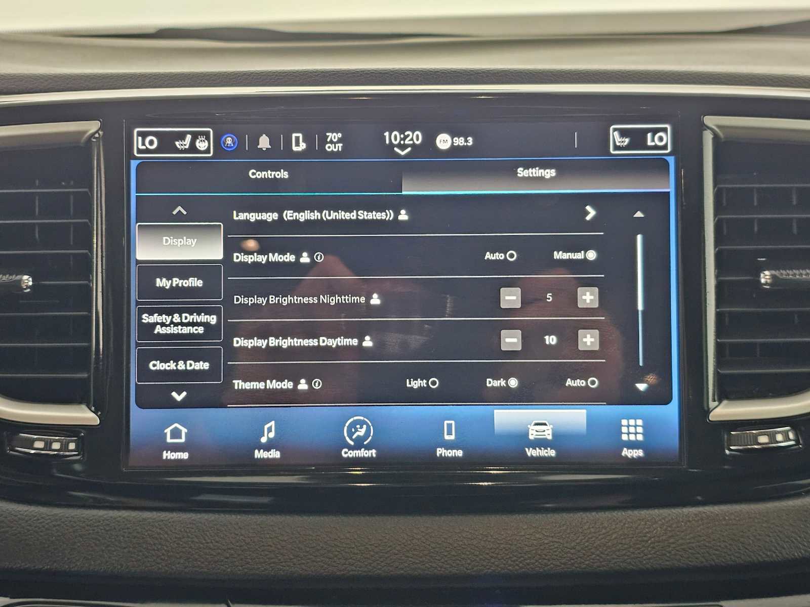 Used 2024 Chrysler Pacifica Touring-L image 26