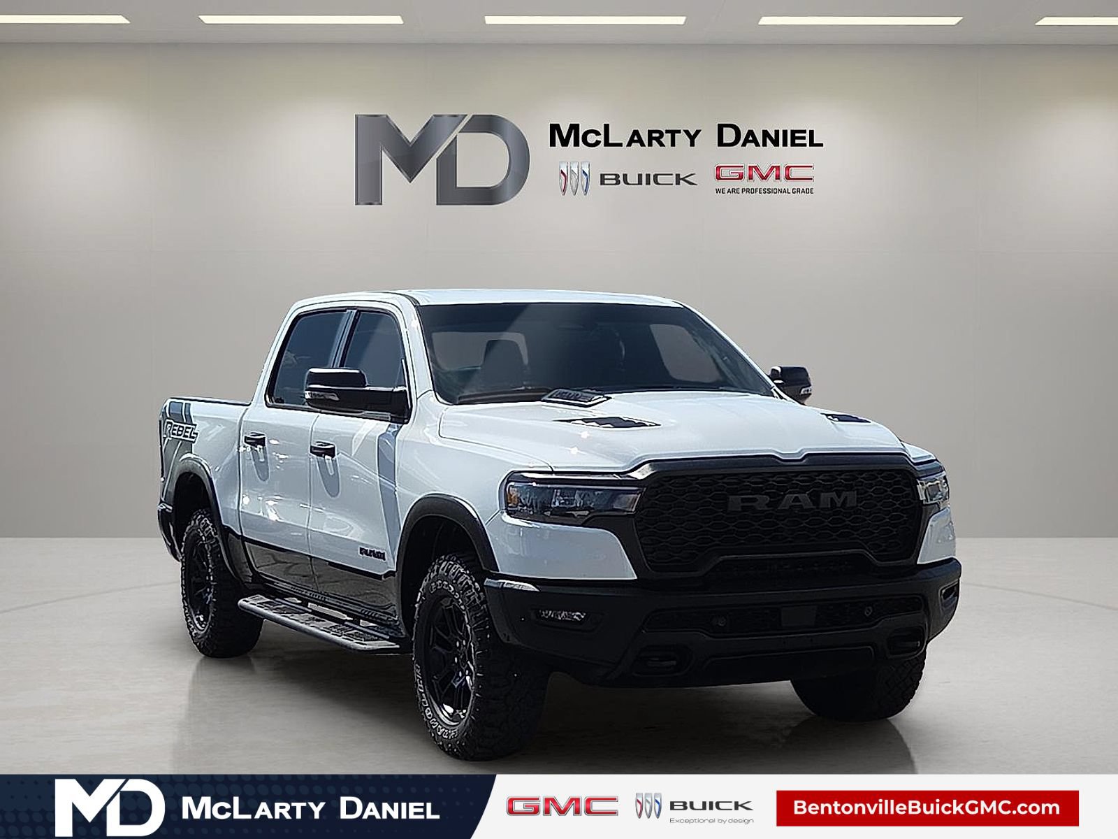 Used 2025 RAM 1500 Rebel w/ Rebel Level 1 Equipment Group AWD/4WD video 1