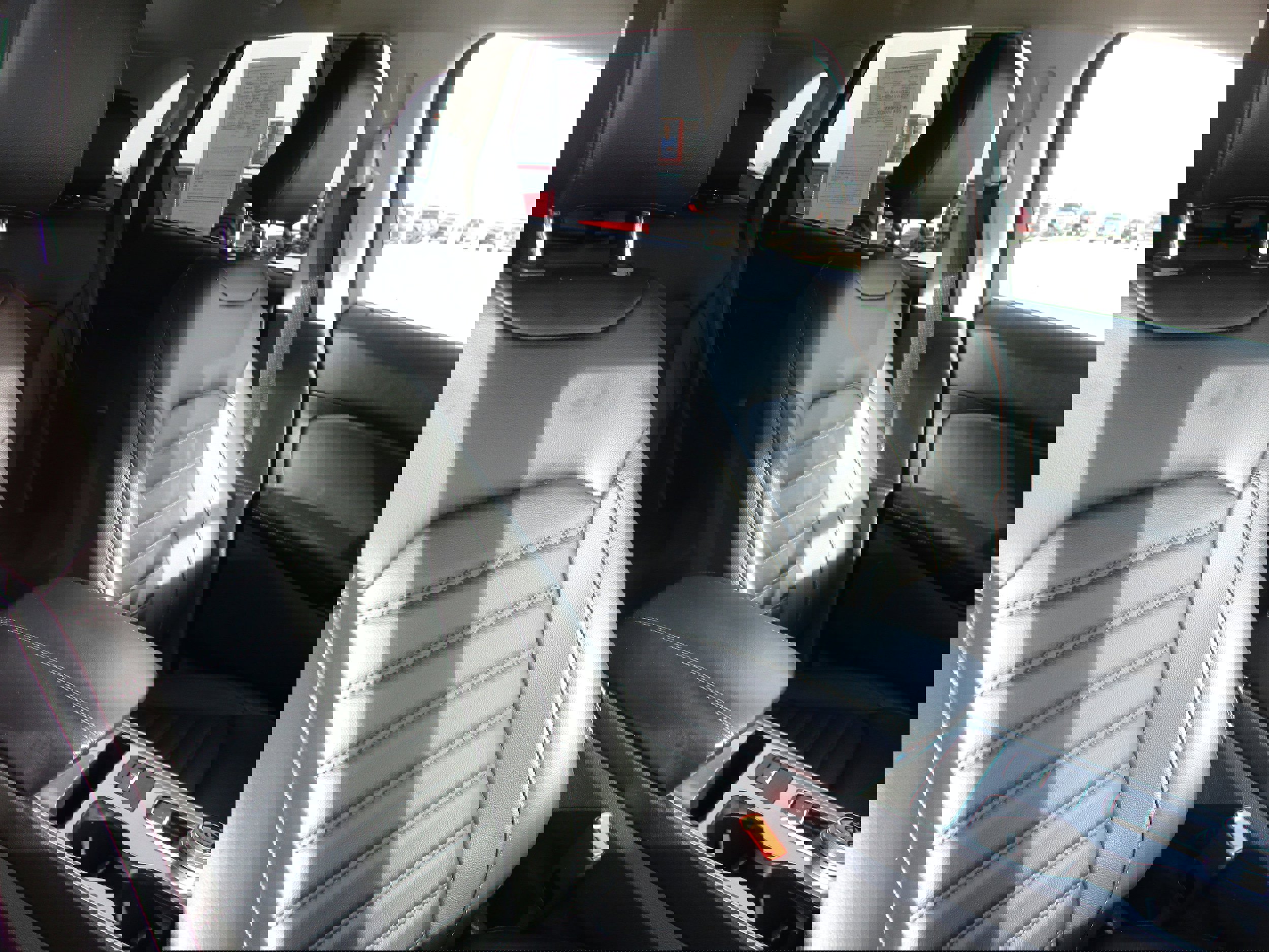 Used 2024 Ford Edge SEL w/ Convenience Package image 41