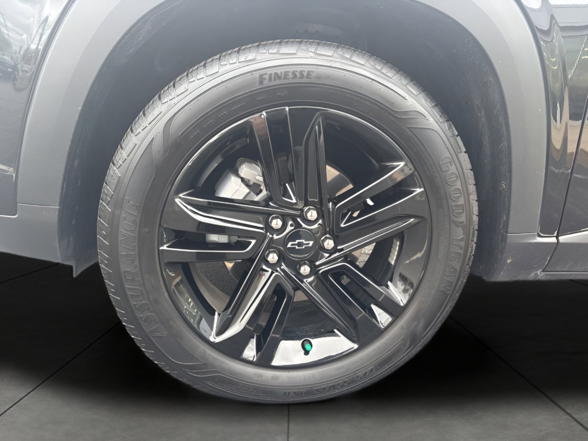 Used 2025 Chevrolet Trax ACTIV w/ Driver Confidence Package FWD image 9