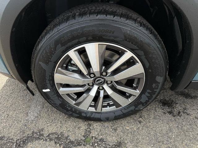 New 2026 Nissan Pathfinder SL image 9