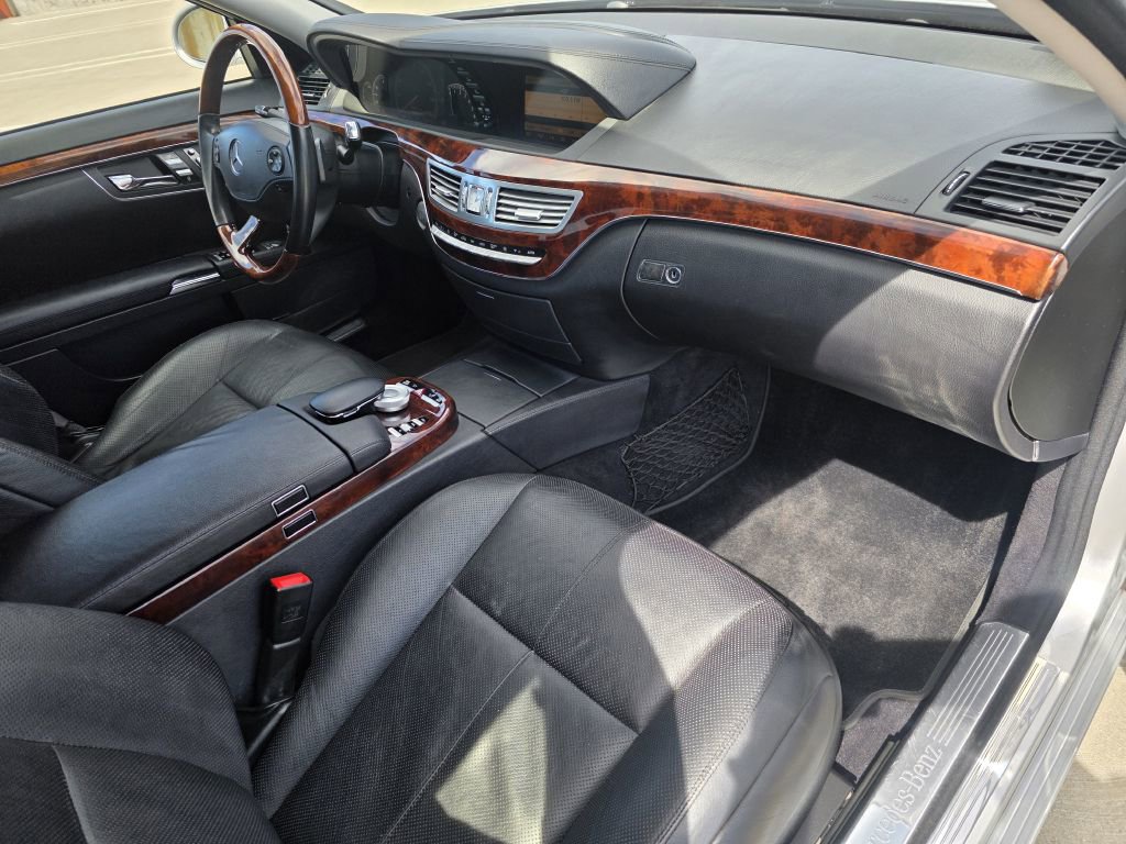 Used 2009 Mercedes-Benz S 550 image 22