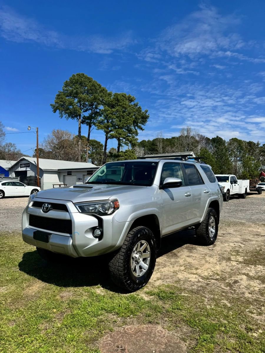 Used 2015 Toyota 4Runner Trail image 4