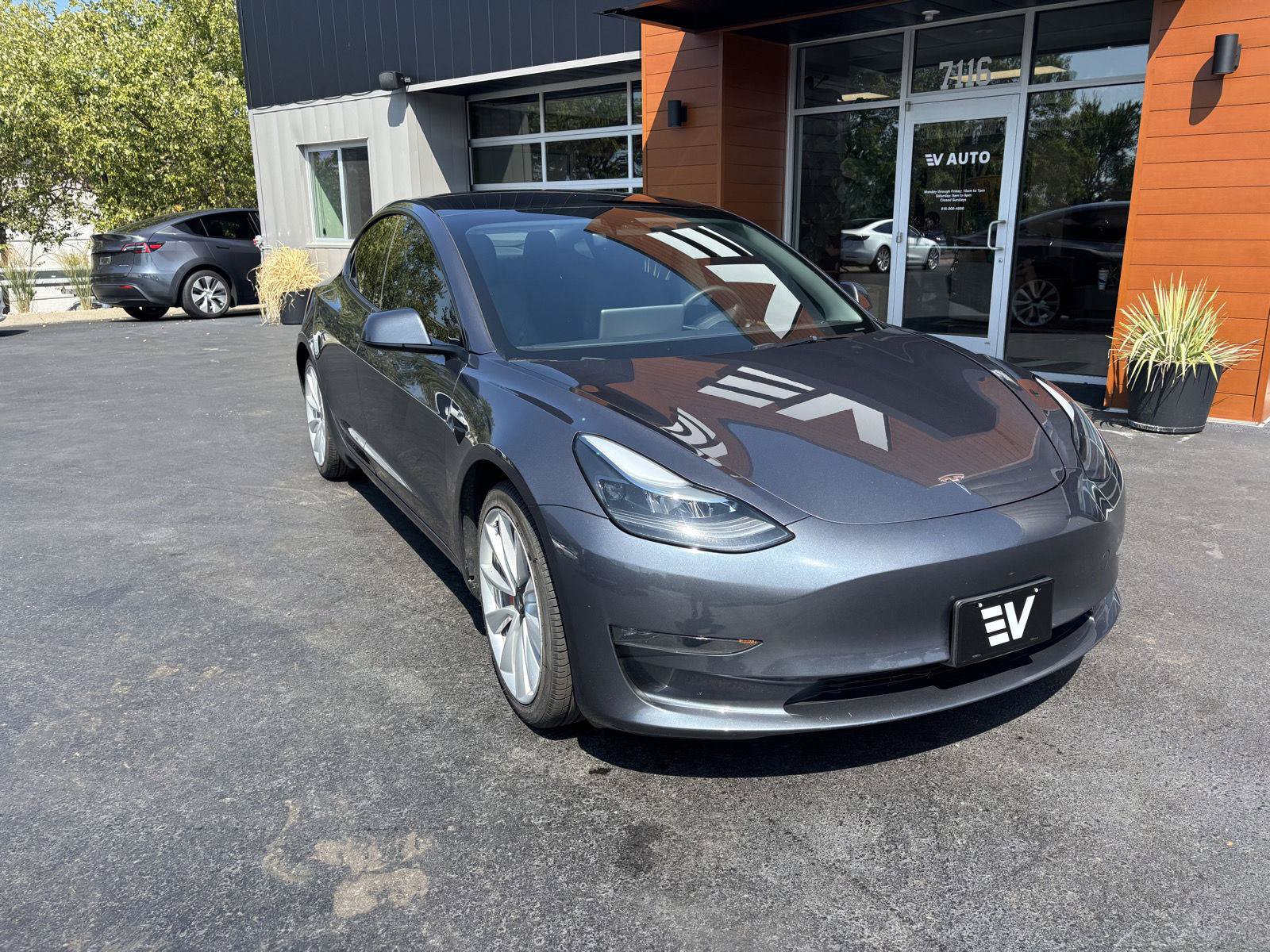 Used 2023 Tesla Model 3 Performance AWD/4WD image 3
