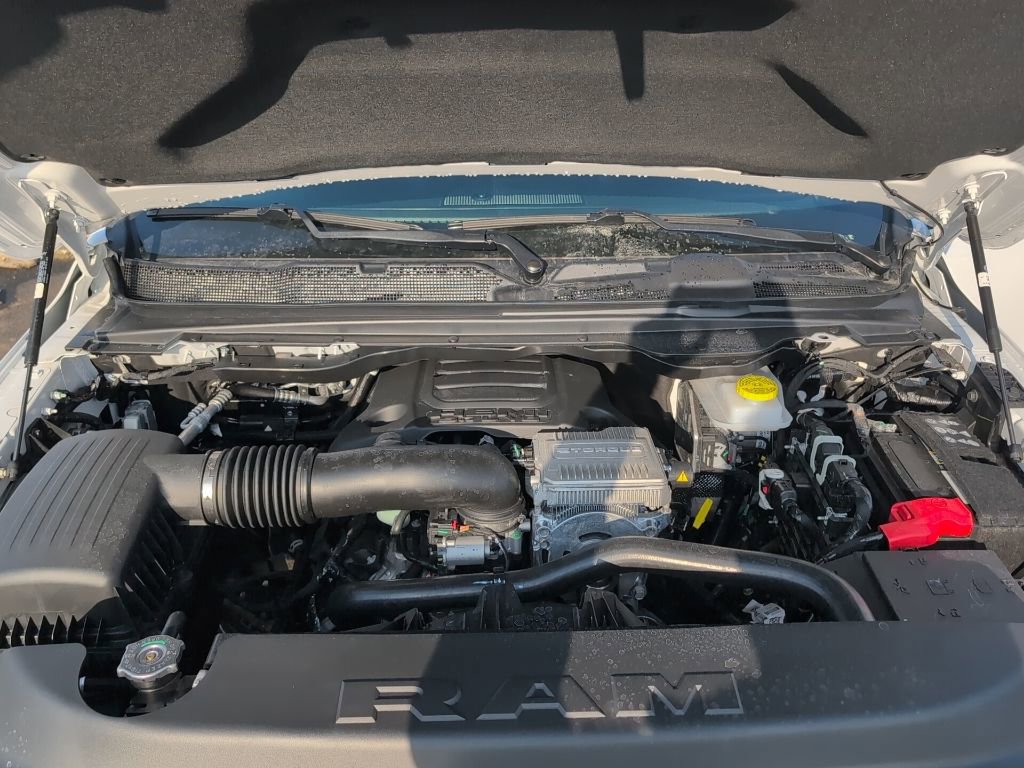 New 2026 RAM 1500 4x4 Crew Cab image 66