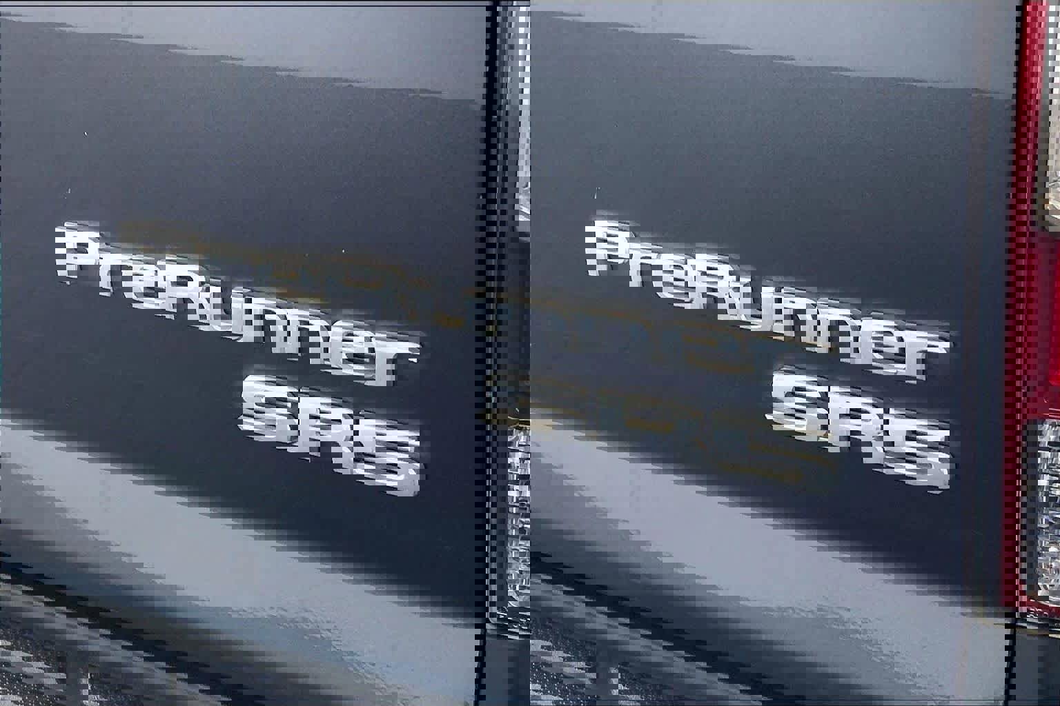 Used 2012 Toyota Tacoma PreRunner w/ SR5 Pkg RWD image 9