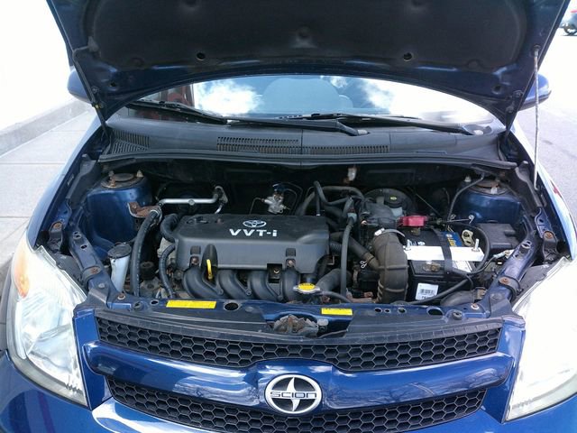 Used 2006 Scion xA FWD image 7