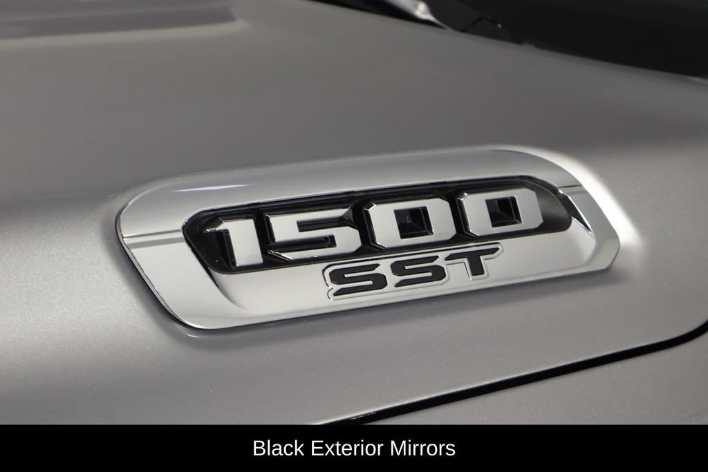 Used 2025 RAM 1500 Big Horn AWD/4WD image 36