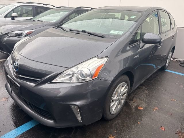 Used 2013 Toyota Prius V Two image 4