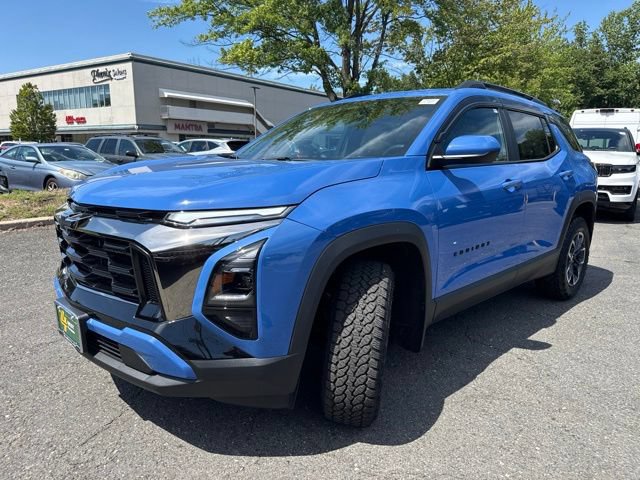 Used 2026 Chevrolet Equinox ACTIV w/ Convenience Package III AWD/4WD image 3