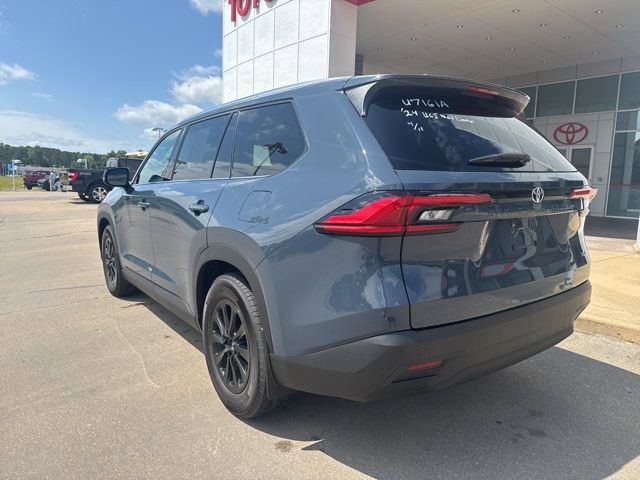 Used 2024 Toyota Grand Highlander XLE image 10