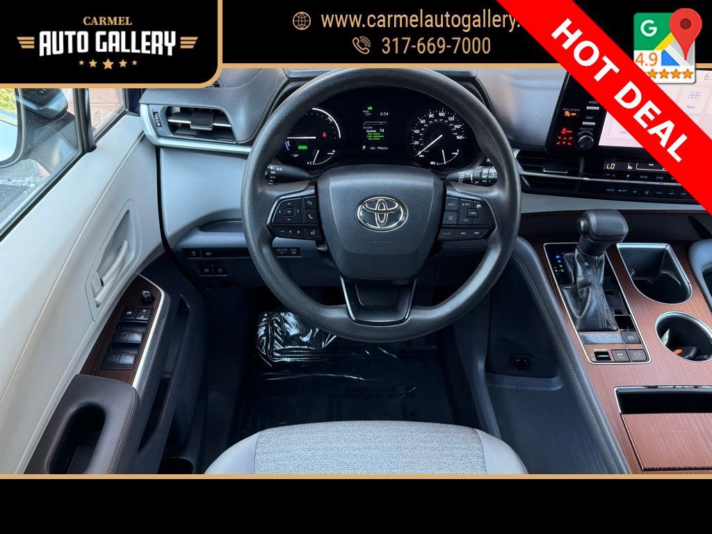 Used 2022 Toyota Sienna LE image 27