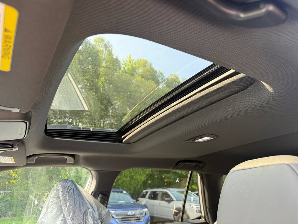 New 2026 Subaru Outback Limited AWD/4WD image 15