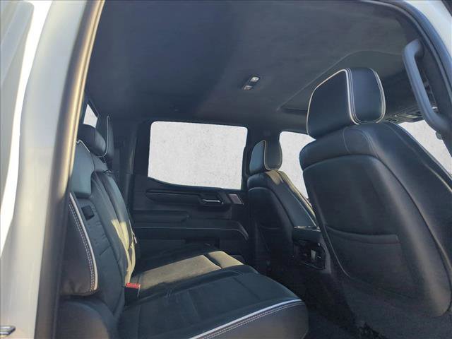 Used 2023 GMC Sierra 1500 AT4X image 15