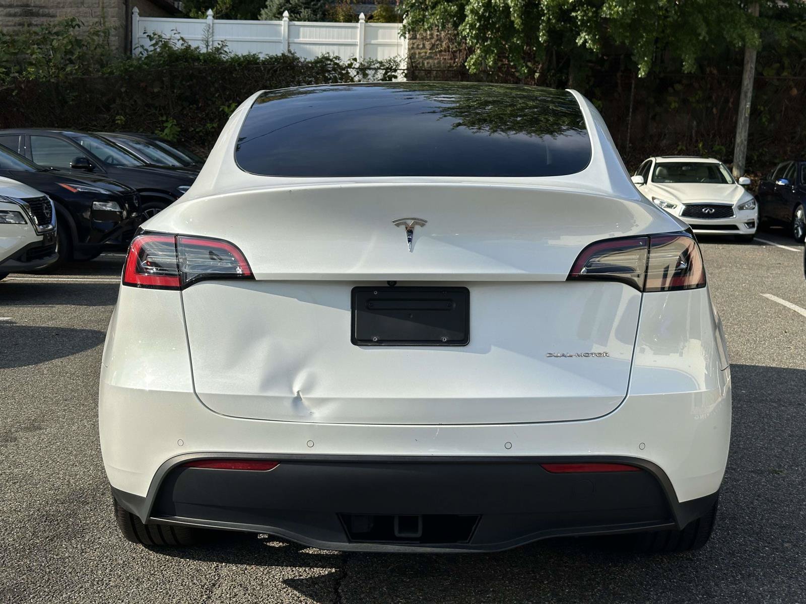 Used 2022 Tesla Model Y Long Range AWD/4WD image 4