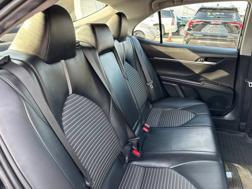 Used 2024 Toyota Camry SE w/ Convenience Package FWD image 21