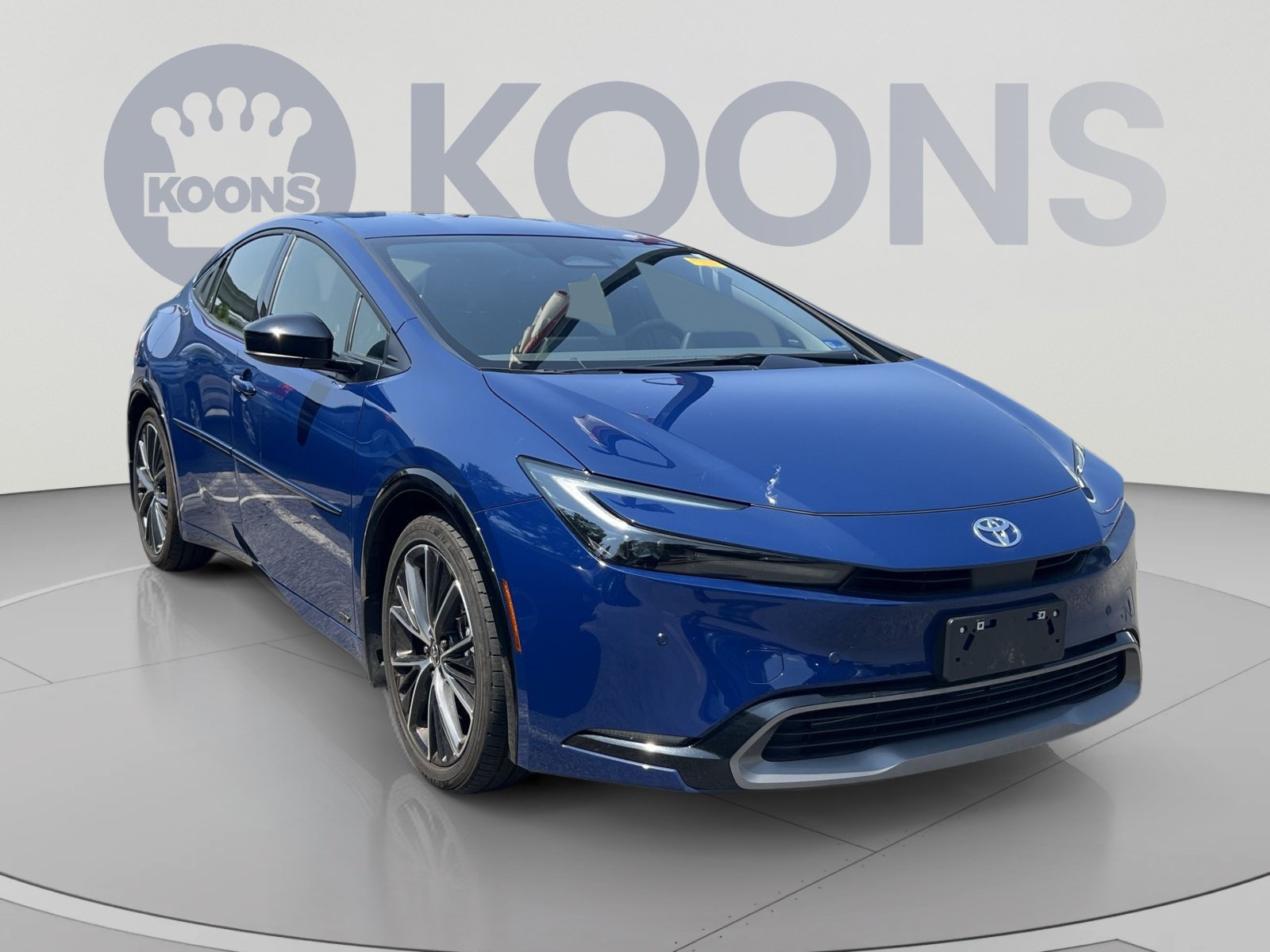 Used 2025 Toyota Prius XLE AWD/4WD image 7
