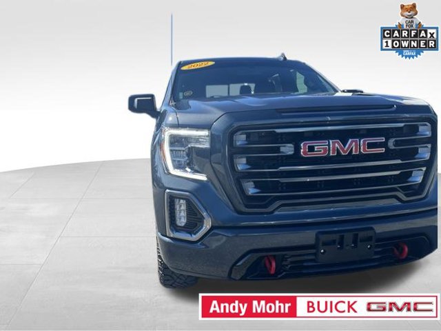 Used 2022 GMC Sierra 1500 AT4 w/ AT4 Preferred Package AWD/4WD image 3
