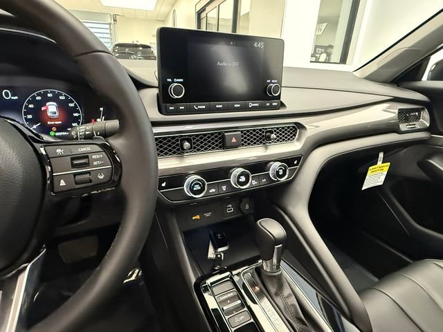 Certified 2025 Acura Integra Base image 21