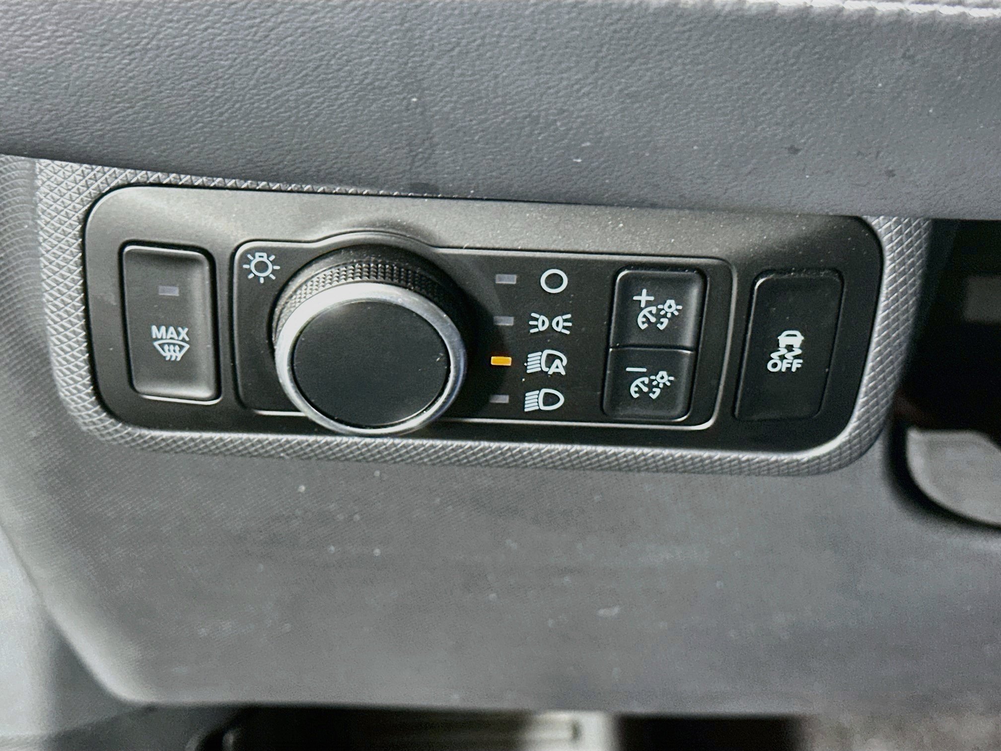 Used 2024 Ford Mustang Mach-E Premium RWD image 17