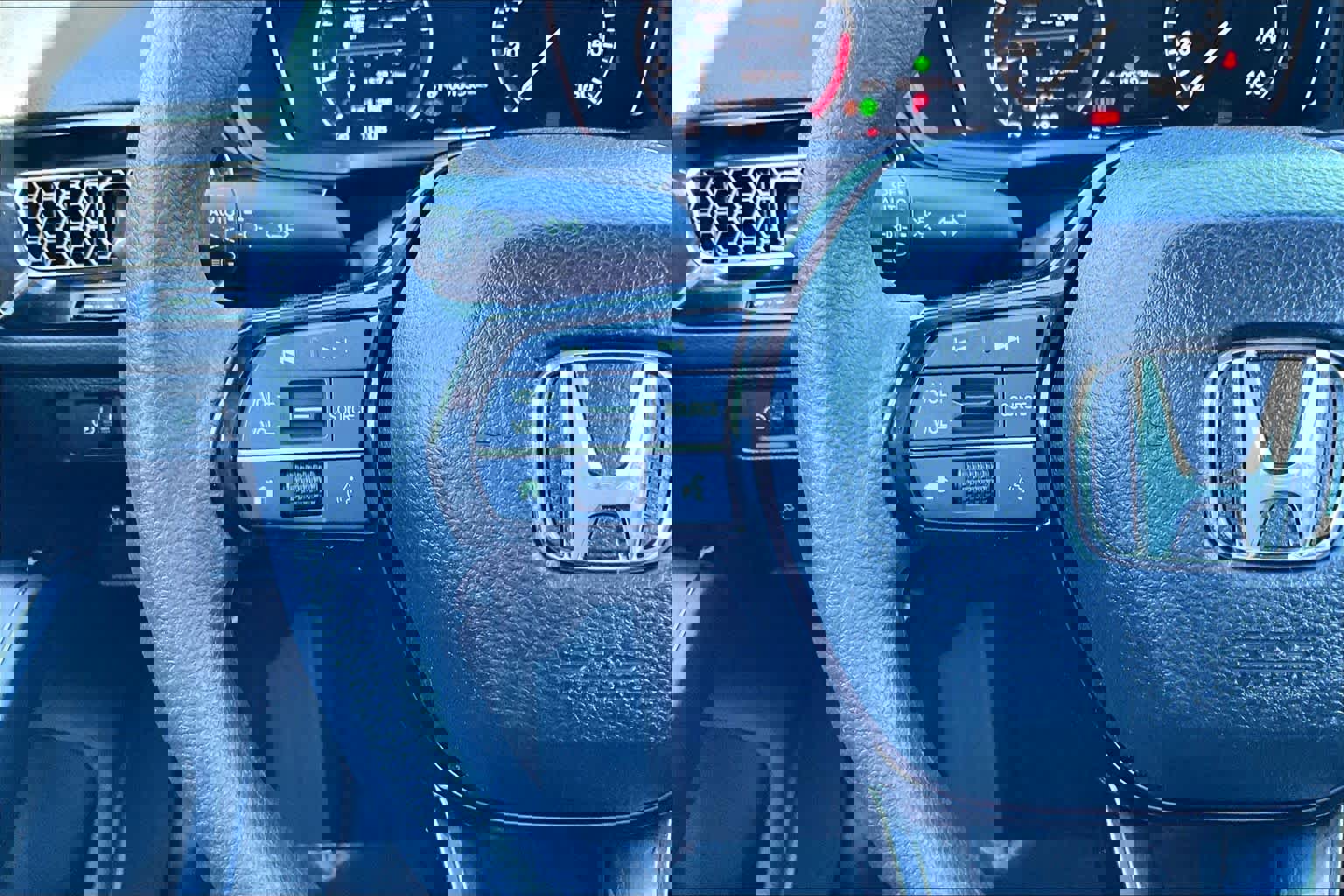 Used 2025 Honda Civic LX image 21