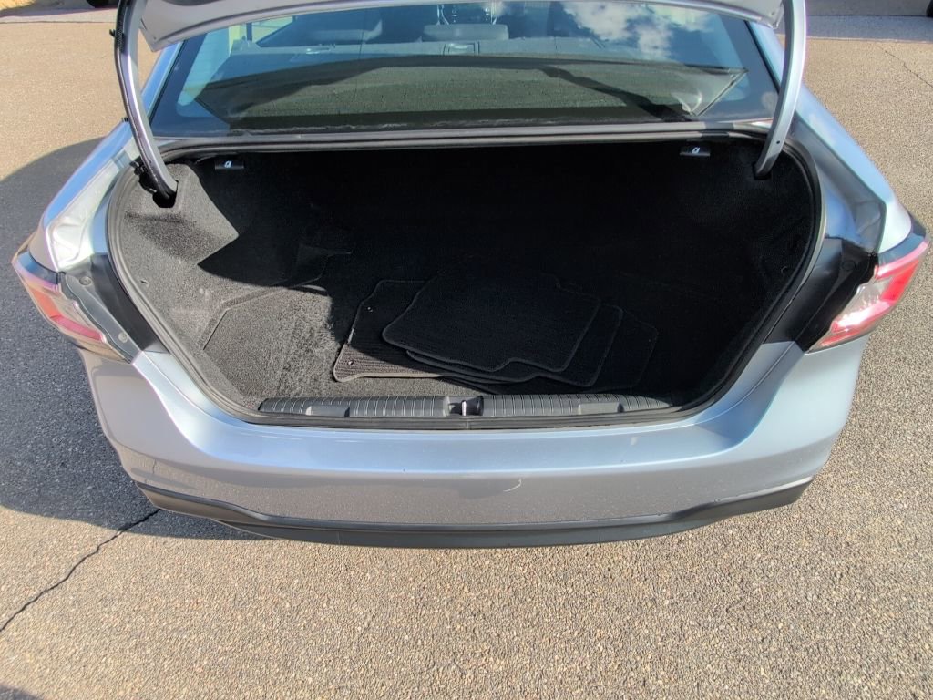 Used 2023 Subaru Legacy Premium image 13