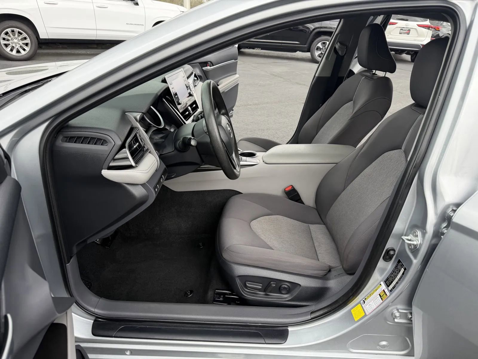 Used 2023 Toyota Camry LE image 35