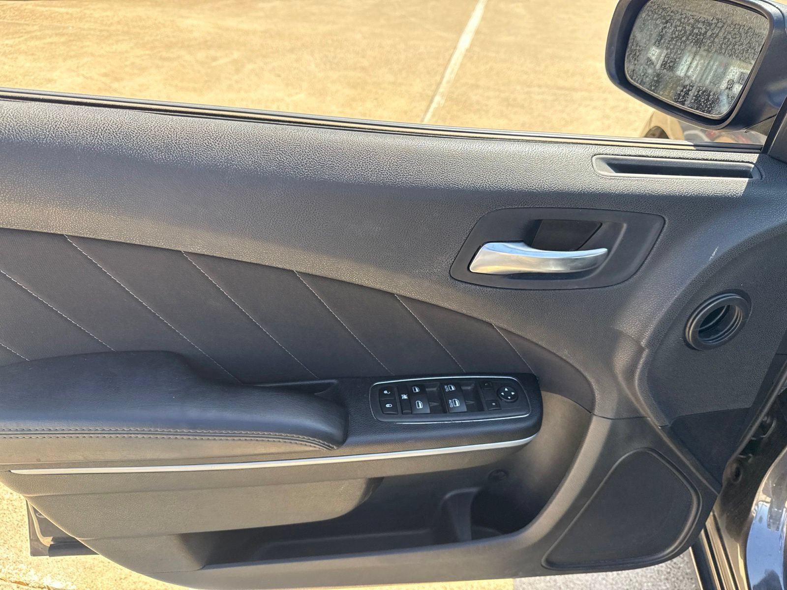 Used 2022 Dodge Charger SXT RWD image 11